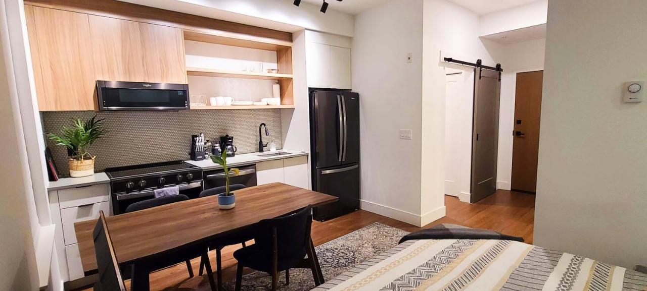 Ironworks Studio By Iris Properties! Βίλα Βικτώρια Εξωτερικό φωτογραφία